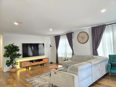 37 Anniversary Avenue, Wyndham Vale