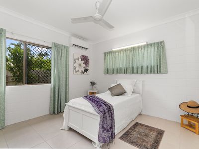 91 Yolanda Drive, Annandale