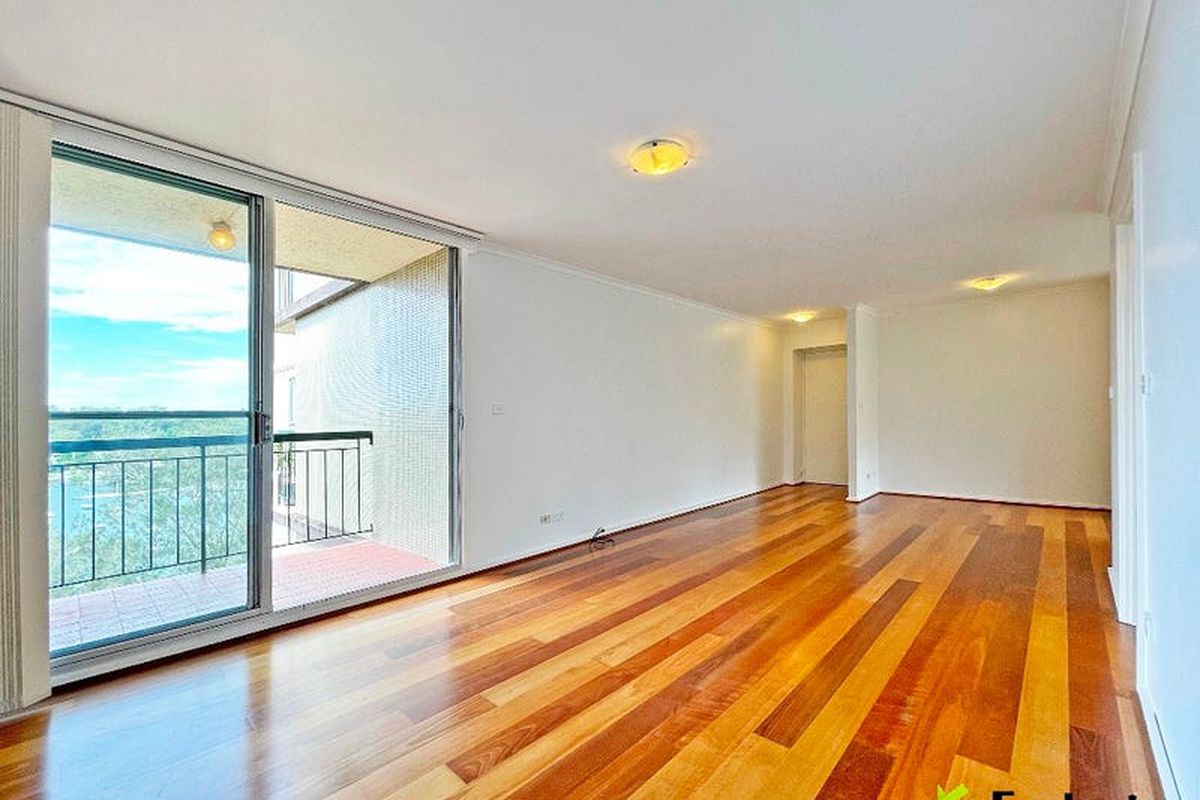 56 / 300A Burns Bay Road, Lane Cove