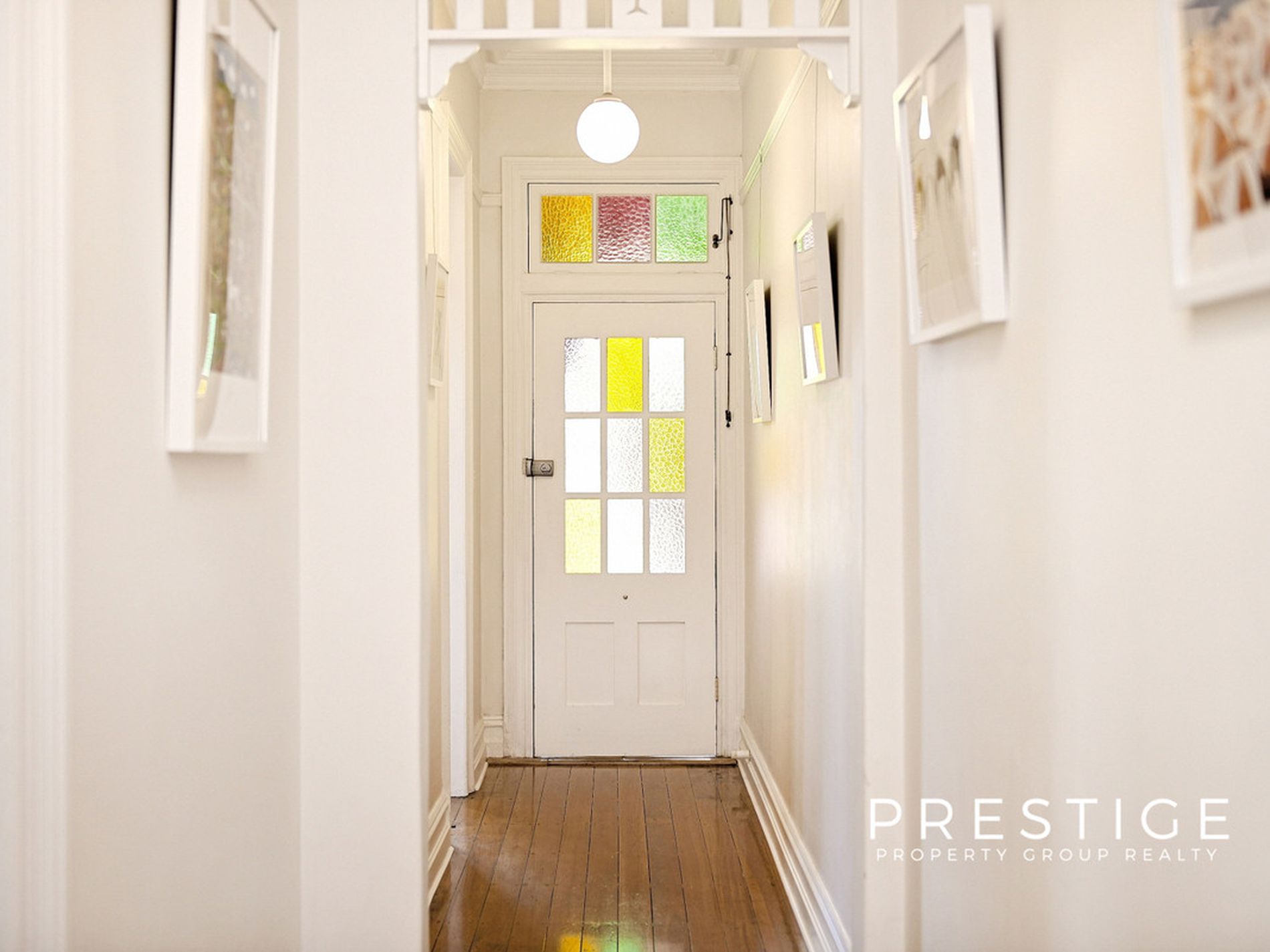 8a Woodford Road, Rockdale