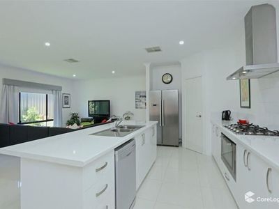 20 Nutcote Road, Banksia Grove