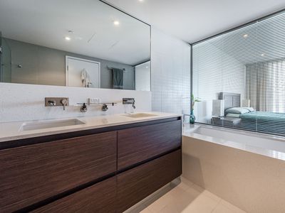 1106/21 Bow River Crescent, Burswood