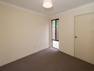 1 / 15 Rentney Way, Willetton