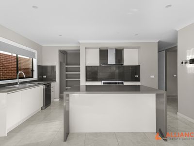 5 York Parade, Wollert