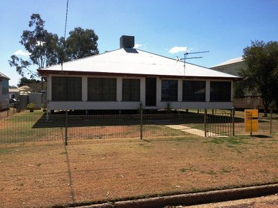107 Cassowary street, Longreach