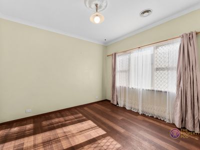 17 Church Street (House), Kelmscott