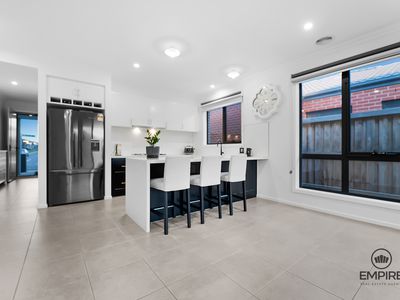 51 Kunlun Crescent, Clyde North