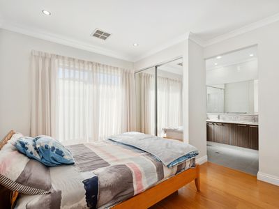 4B Vesta Crescent, Shelley