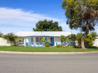 5 Coorumbena Crescent, Morphett Vale