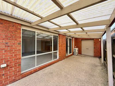 6 Watson Avenue, Belmont