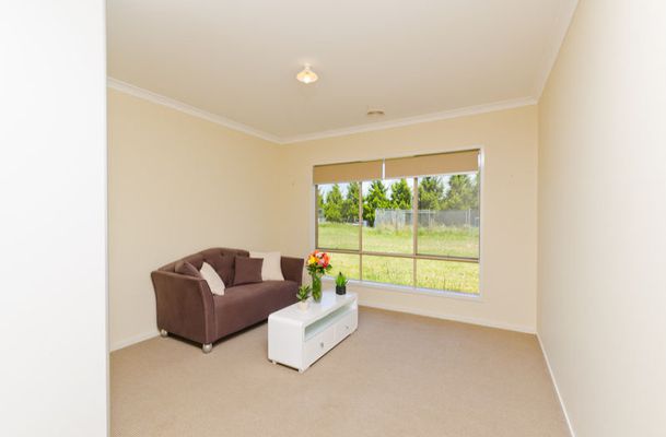 8 Rangeview Close, Mickleham