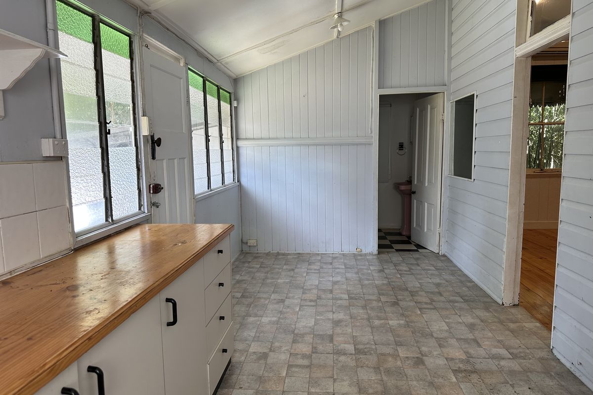 14 Morrissey St, Woolloongabba