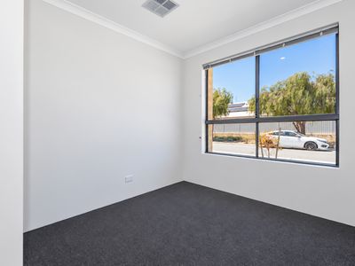 4 Holroyd Avenue, Brabham