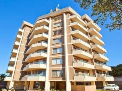 14 / 2 Wilson Street, Wollongong