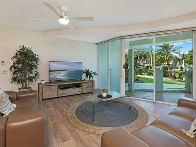 4 / 42-56 River Esplanade, Mooloolaba