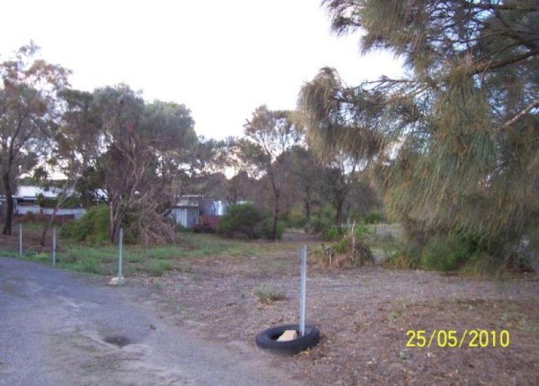 9 Mistletoe Drive, The Pines