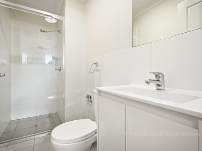 8 / 82 Irwin Street, Werrington