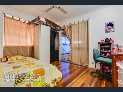 32 Crater St, Inala