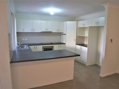 8 Crown Court, Kingaroy
