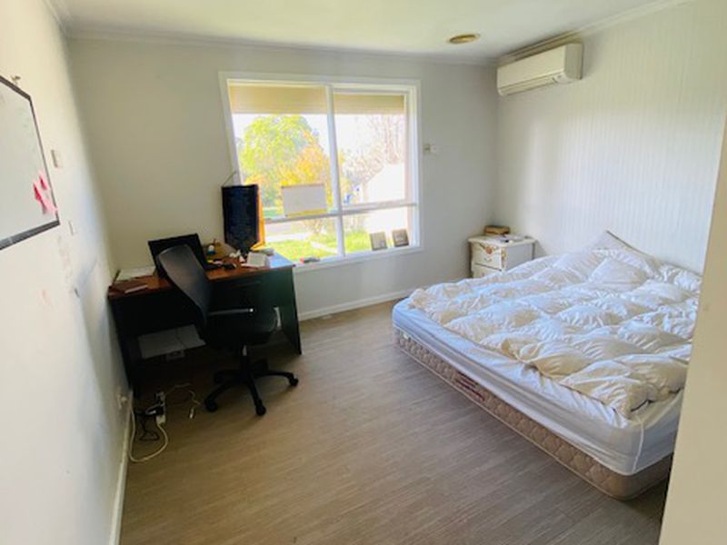 13 Fourth Avenue, Hoppers Crossing