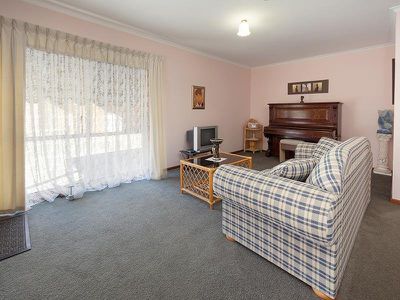 2 / 133 MARSHALL STREET, Wodonga