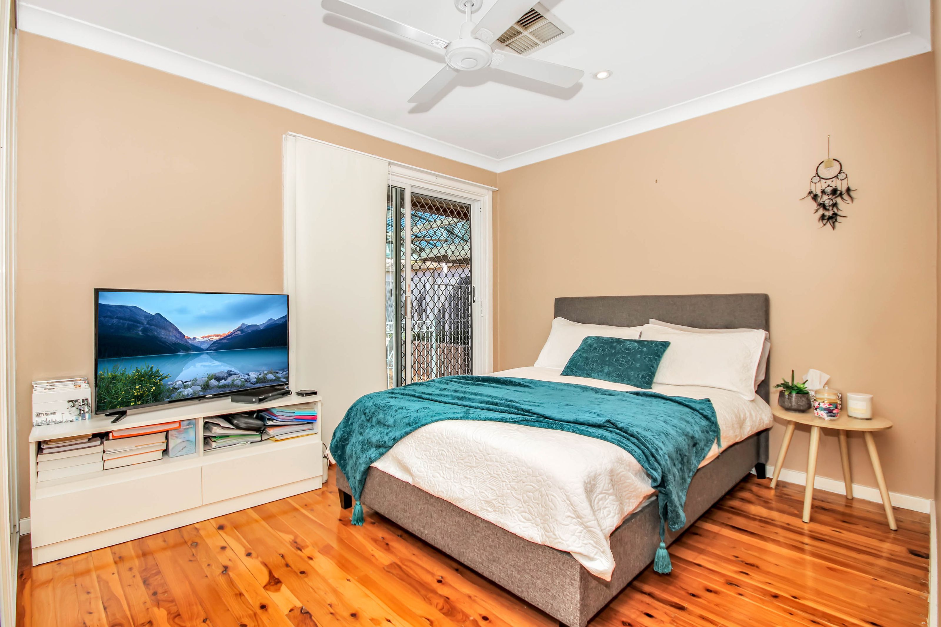 16 Lindsay Crescent, SOUTH PENRITH