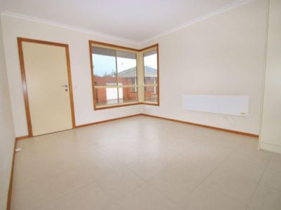 3/8 Parker Street, Werribee
