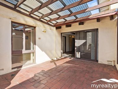 2B Karoo Street, South Perth