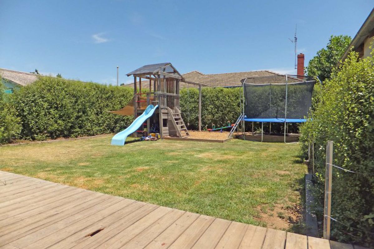 52 Lake Road, Kyabram