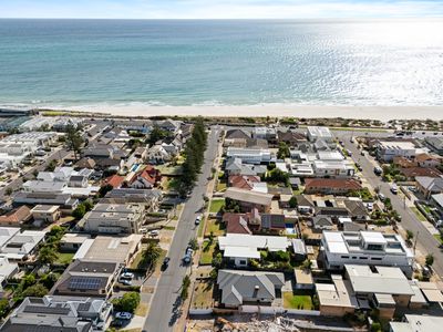 16 Rockingham Street, West Beach