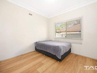 24 & 24a Hobart Street, Oxley Park