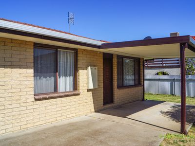 6 / 42 Williams Road, Horsham