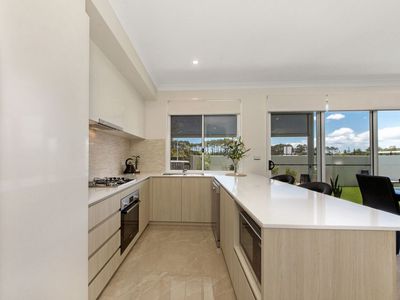 4 / 6 Park Cove Boulevard, Hope Island