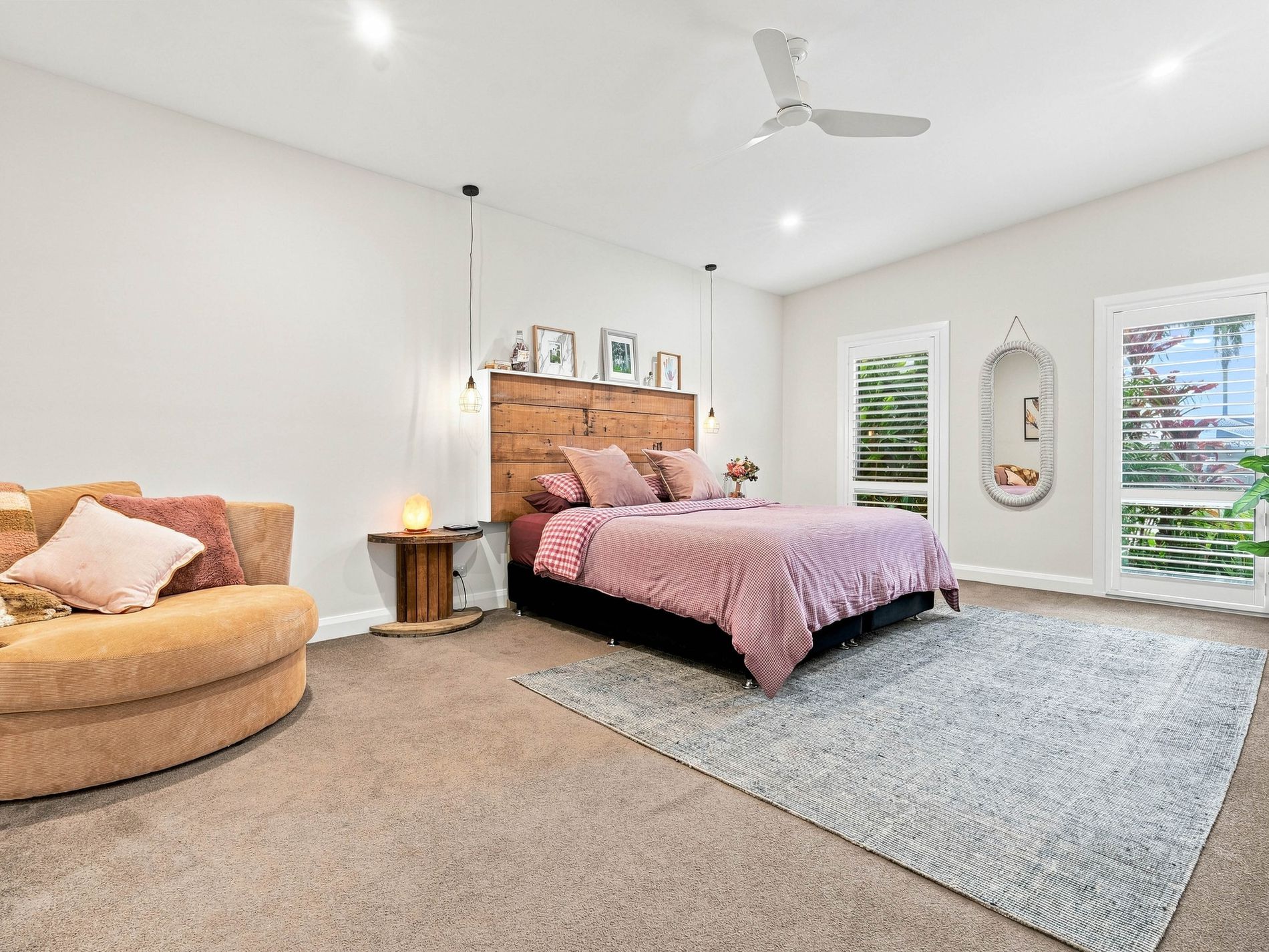 73 Deakin Street, Oak Flats