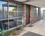 4 / 17 Stawell Road, Horsham