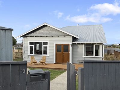 63 English Avenue, Mornington