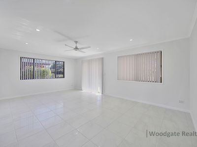 13 TAILOR STREET, Woodgate