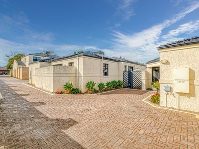 55B Reynolds Road, Mount Pleasant