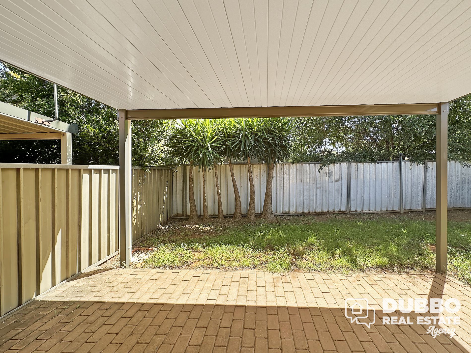 1 / 3 Nelson Place, Dubbo