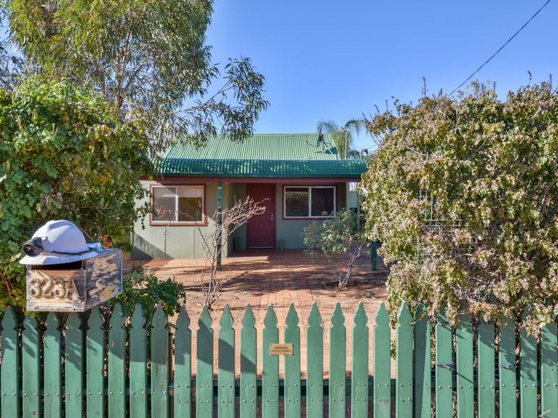 323A Collins Street, West Lamington