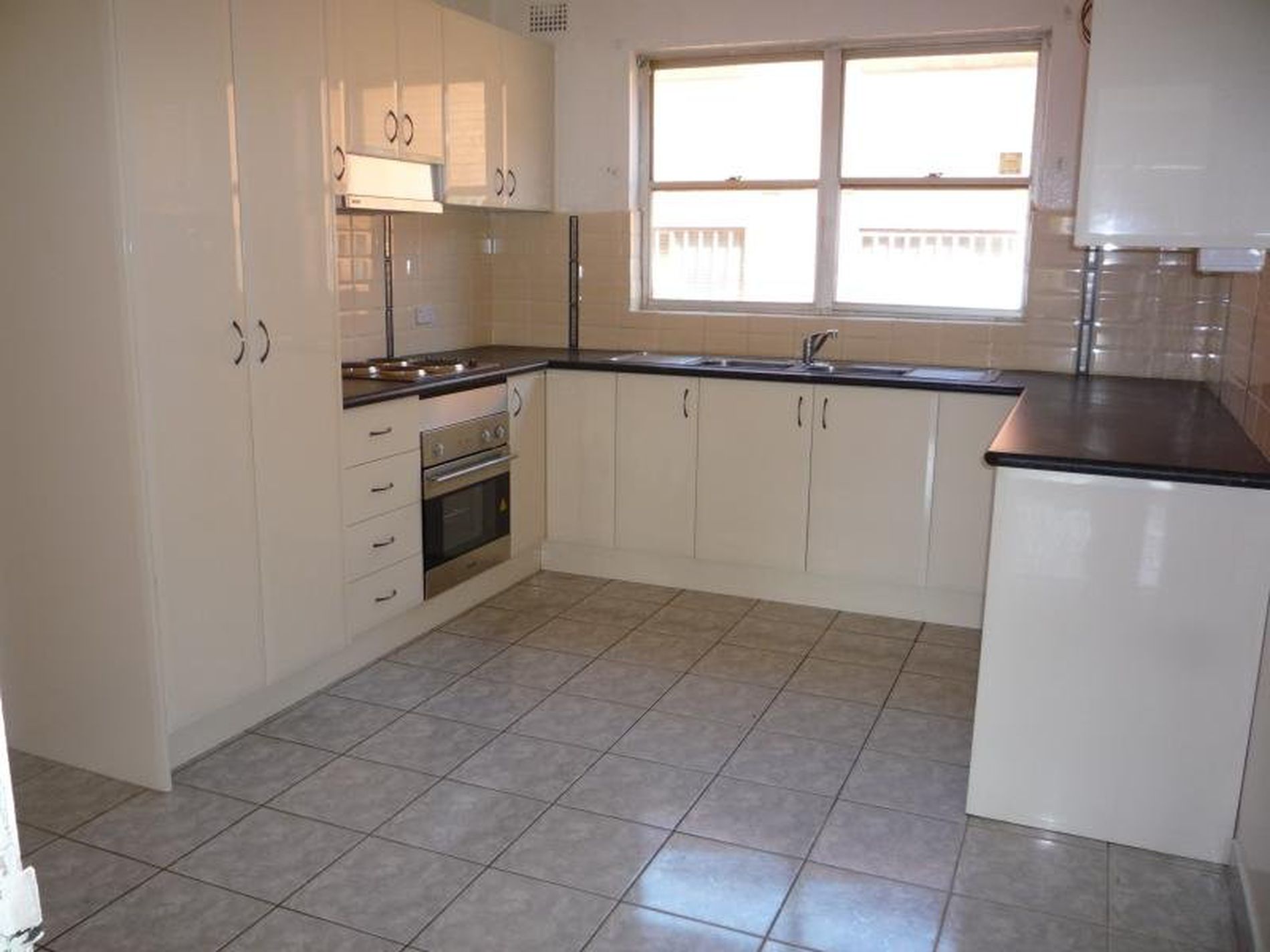 2 / 85 Sproule STREET, Lakemba