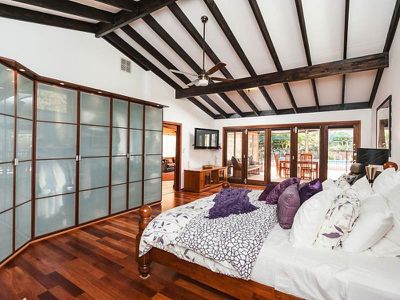 481 Russell Road, Munster
