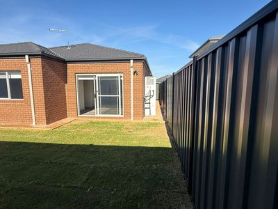28 Kutjera Street, Manor Lakes