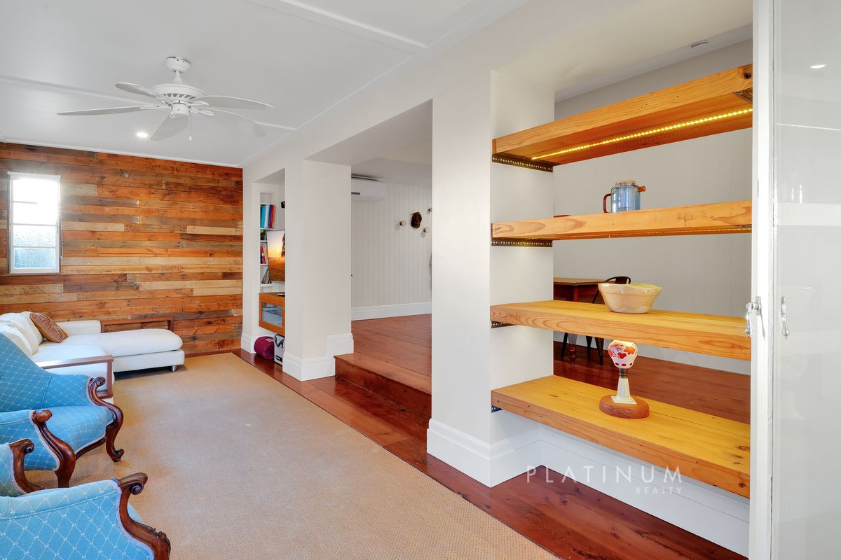 17 Station Street, Currumbin Waters