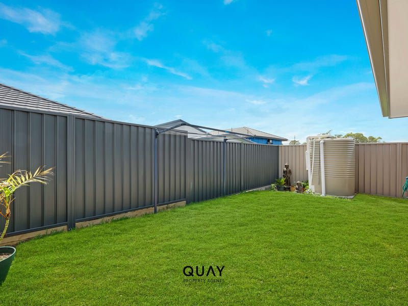 17B Cape York Street, Gregory Hills