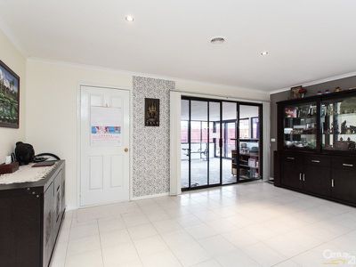 8 Niagara Court, Hampton Park