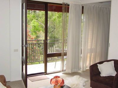 20 / 25 The Glen Road, Bardwell Valley