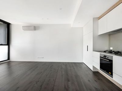 211 / 51 Napoleon Street, Collingwood