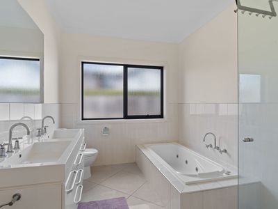 13 Tremal Court, West Launceston