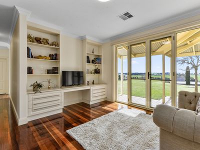 212 Wynham Road, Moorak